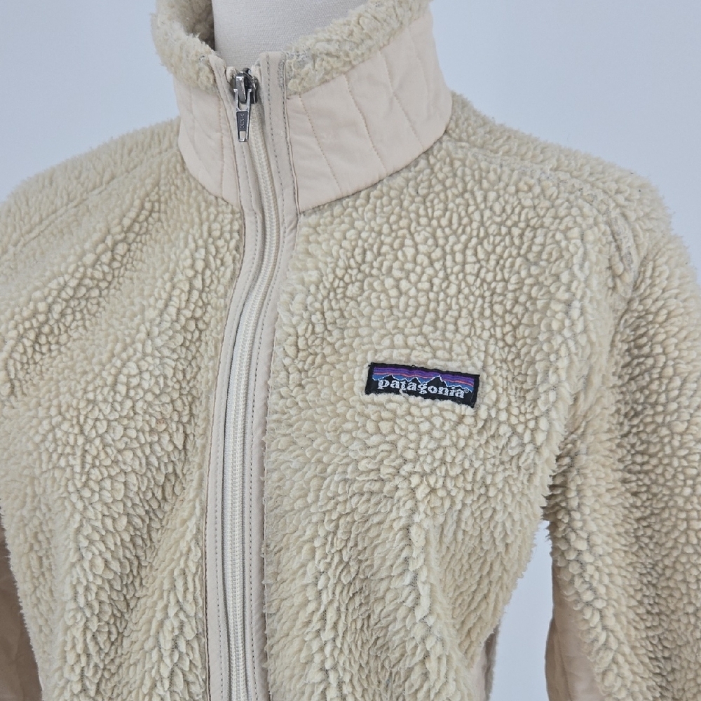 Patagonia Cream Teddy Jacket Full-Zip Stand-Up Collar - Picture 2 of 14